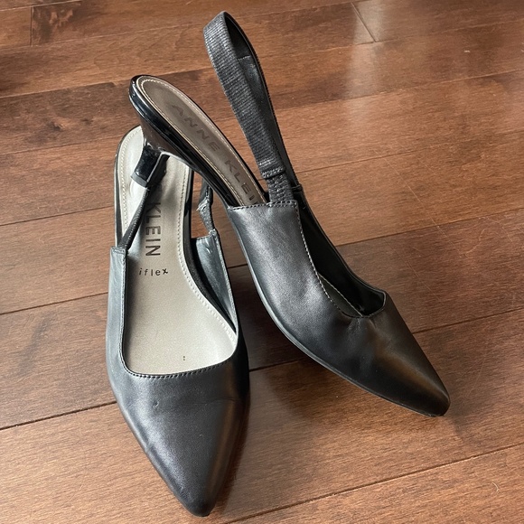 Calvin Klein Black Slingback Heels - Picture 1 of 1